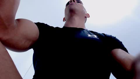 Instagram miguelangel1802  online show from April 15, 5:40 am