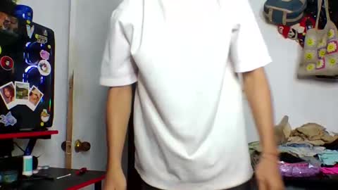 AnuarDHM online show from November 8, 11:52 pm