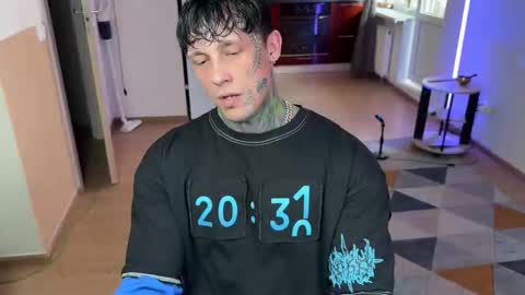 Tom online show from March 14, 10:33 am