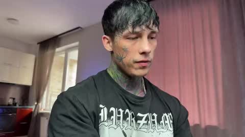 Tom online show from March 9, 9:47 am