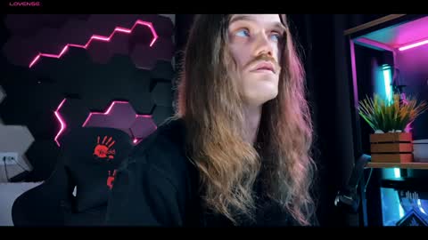 Inspector Ganja Keane online show from December 3, 5:12 pm