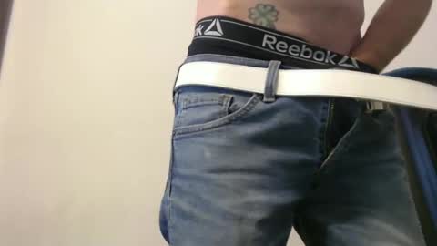 apollofoxxx69 online show from September 19, 12:49 pm
