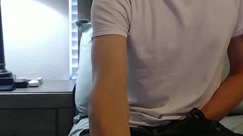 apollofoxxx69 online show from March 5, 8:44 pm