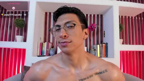 apolo_crus online show from April 30, 4:41 am