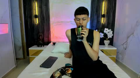   online show from April 5, 12:08 am