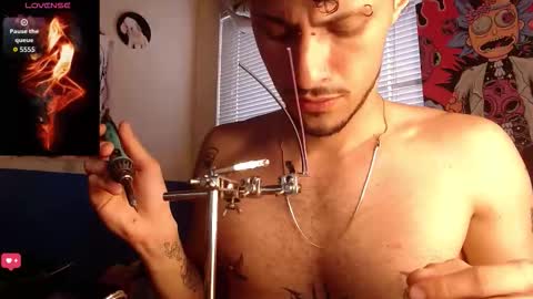 Snapshot of apolo_s chatting on October 23, 5:27 pm Andres online show from October 23, 5:27 pm