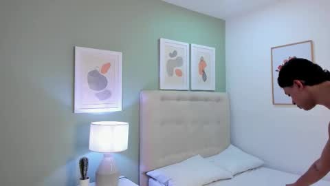 Apolo twink online show from November 24, 7:48 pm