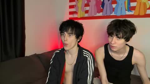 zik and kris online show from January 19, 3:47 pm