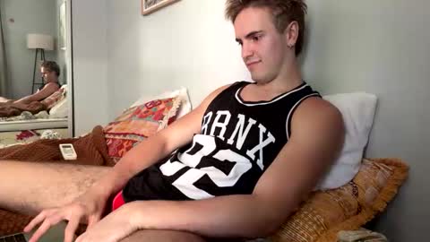 Archie online show from December 18, 5:09 pm