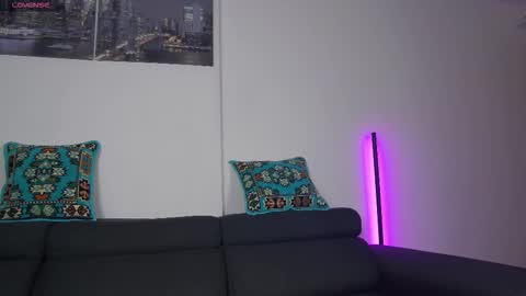 A n g e l  f r o m  H e l l online show from November 20, 1:32 pm