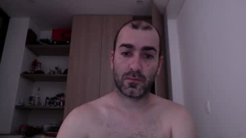 aristi11 online show from December 8, 9:30 pm