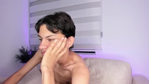 ANDRES Independent model online show from December 20, 7:54 pm