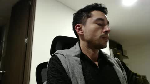 Armand online show from October 5, 12:03 am