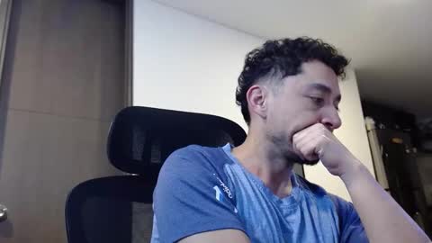 Armand online show from January 7, 12:37 am