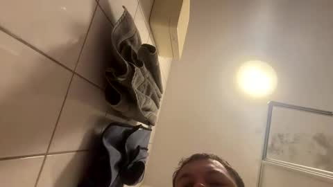 armyskater32 online show from March 2, 8:32 am