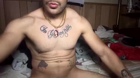 aroddriguezz2020 online show from May 27, 11:18 am
