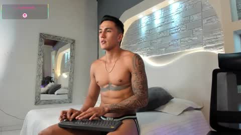 ARON BOLT online show from December 16, 9:44 pm