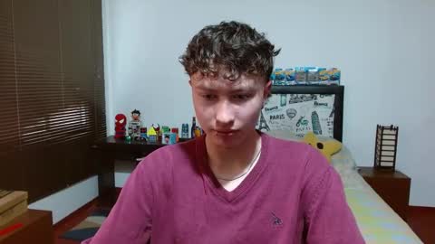 Aaron online show from February 5, 4:26 pm