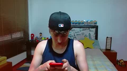 Aaron online show from March 8, 4:58 pm