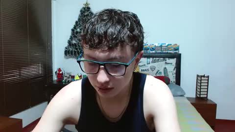 Aaron online show from January 3, 6:03 pm