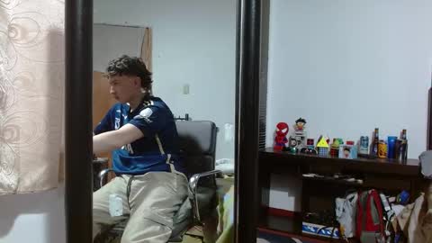 Aaron online show from February 1, 10:55 pm