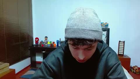 Aaron online show from March 8, 3:59 am