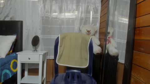 Snapshot of arongfranco chatting on February 25, 8:51 pm Aron G Franco online show from February 25, 8:51 pm