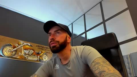 AronGrant online show from March 15, 10:34 am