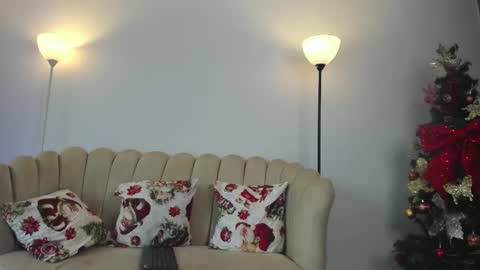   online show from November 20, 8:51 pm