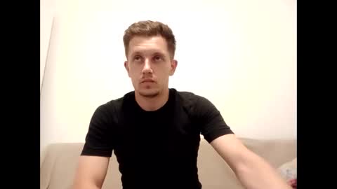 arromwilliam90 online show from September 17, 2:51 pm