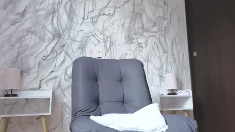   online show from December 14, 2:29 am