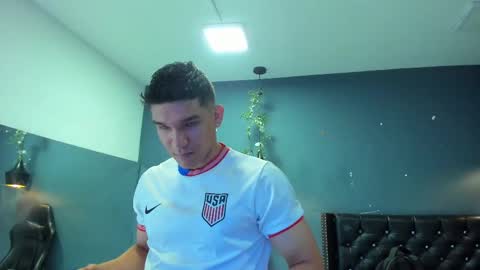 Snapshot of arthur_holland chatting on September 16, 5:25 pm Arthur hollands online show from September 16, 5:25 pm