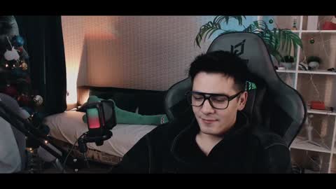 Artur Cumalot online show from December 20, 2:05 pm