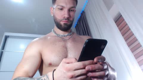 Snapshot of aryanaian1 chatting on February 5, 7:39 am AryanAian1 online show from February 5, 7:39 am