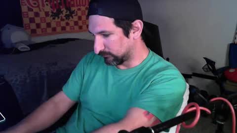 Snapshot of asanator101 chatting on September 22, 6:02 am DevilPup75 online show from September 22, 6:02 am