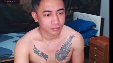 Snapshot of asanhardasrock chatting on October 12, 2:44 pm joe eros online show from October 12, 2:44 pm