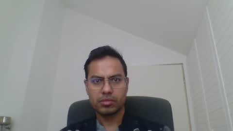 asharma1984xyz online show from March 31, 3:58 pm
