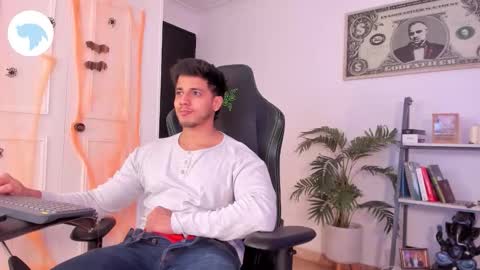 my name real is camilo online show from October 26, 4:47 am