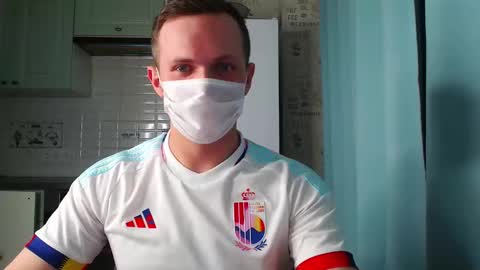 Andrew online show from March 4, 9:33 pm