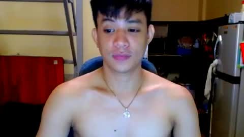 asiandreamboyx online show from June 18, 10:09 am