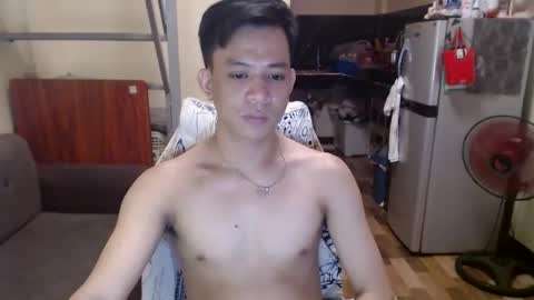 Snapshot of asiandreamboyx chatting on March 8, 1:12 pm asiandreamboyx online show from March 8, 1:12 pm