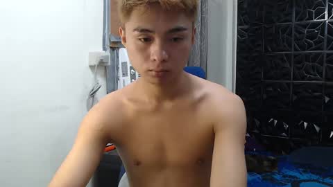 asianfucker03 online show from December 17, 4:53 pm