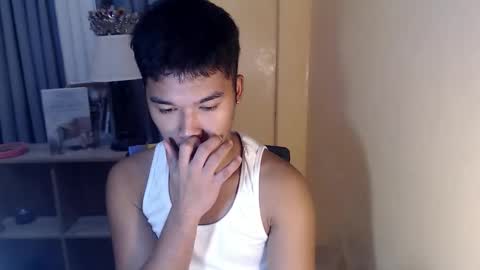 Snapshot of asianhunk_jamesx chatting on October 11, 11:47 am asianhunk_jamesx online show from October 11, 11:47 am