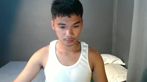 Snapshot of asianhunk_jamesx chatting on September 9, 9:46 pm asianhunk_jamesx online show from September 9, 9:46 pm