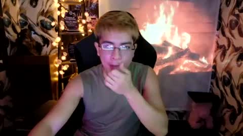 Mark online show from July 1, 3:18 am