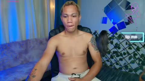 Prince online show from May 23, 7:14 am