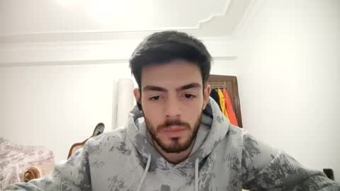 asihandsome06 online show from February 23, 6:41 pm