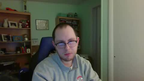 Andrew or Smiley Read the message in bold above the bio design for info on the situation. online show from February 3, 1:47 am