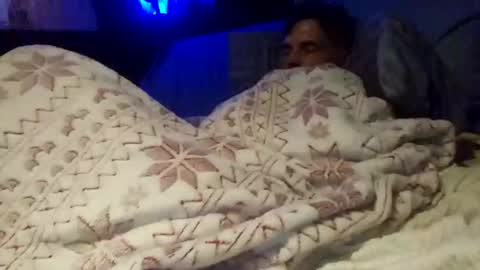 Snapshot of athandrew chatting on January 25, 2:58 pm jonnyandrew online show from January 25, 2:58 pm