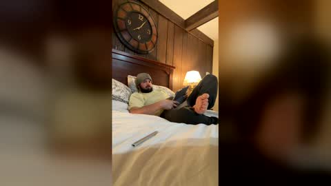 Alejandro online show from February 1, 2:10 am